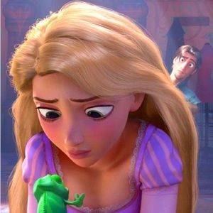 Meet your Posher, Ava